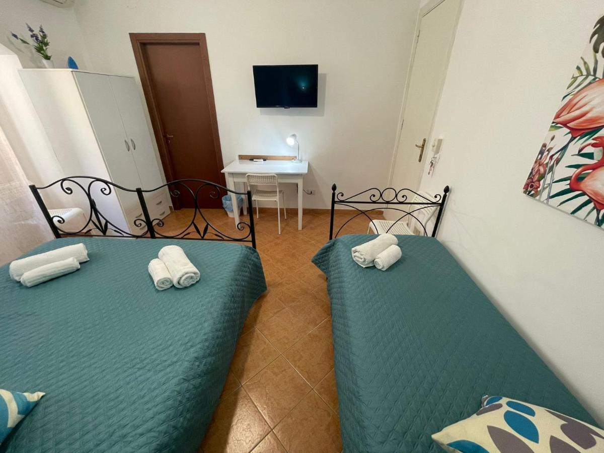 Maqueda Rooms Палермо Экстерьер фото