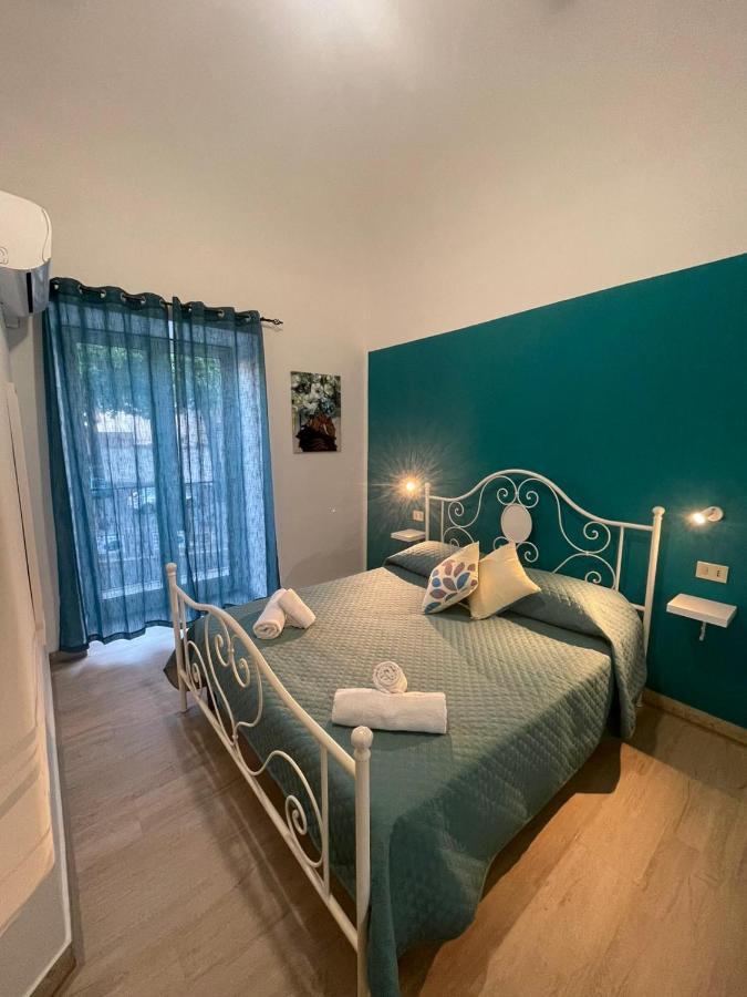 Maqueda Rooms Палермо Экстерьер фото