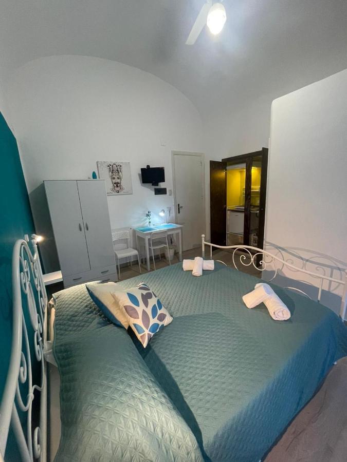 Maqueda Rooms Палермо Экстерьер фото